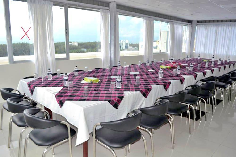 Hotel Vista Bay Cox's Bazar Bagian luar foto